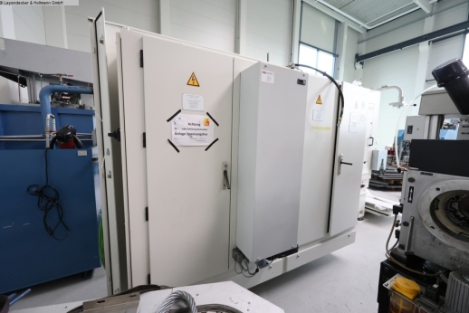 LIEBHERR - Zahnrad-Abwälzfräsmaschine - vertikal - 9