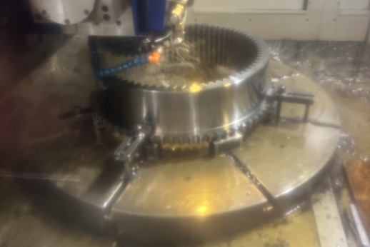 LIEBHERR - Zahnradstossmaschine - 2