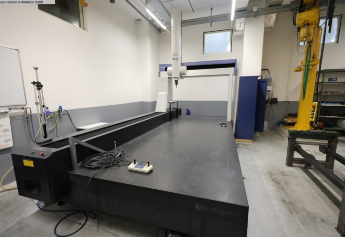 MITUTOYO - Koordinatenmessmaschine