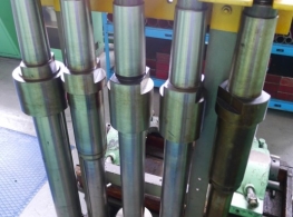 SCHIESS - Zahnrad-Abwälzfräsmaschine - vertikal - 8