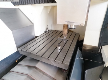 DECKEL-MAHO - Bearbeitungszentrum - Vertikal - 4