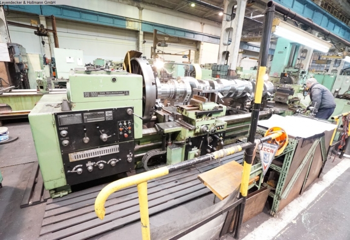 TOS - Leit- und Zugspindeldrehmaschine