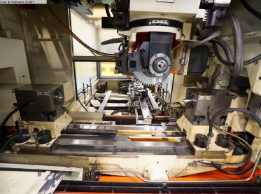 SAMPUTENSILI - Zahnradschabemaschine - 5