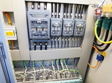 LIEBHERR - Zahnrad-Abwälzfräsmaschine - vertikal - 7