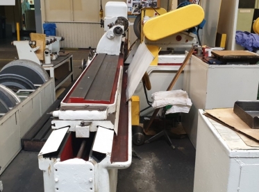 TOS - Rundschleifmaschine - Universal - 3