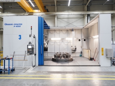 GLEASON-PFAUTER - Zahnrad-Abwälzfräsmaschine - vertikal - 2