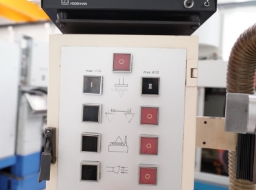 HENNINGER - Zentrumschleifmaschine - 4