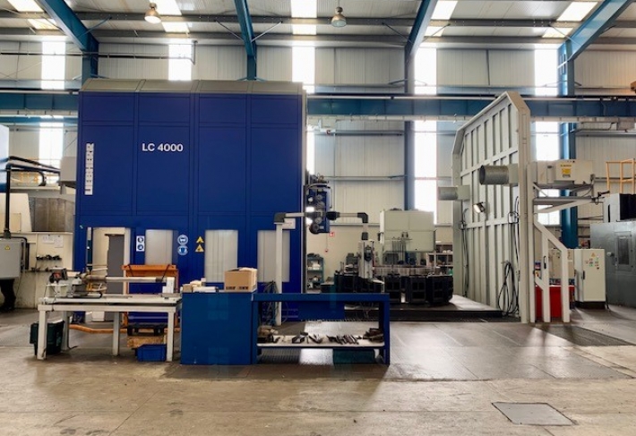 LIEBHERR - Zahnrad-Abwälzfräsmaschine - vertikal