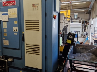 GLEASON-PHOENIX - Zahnrad-Abwälzfräsmaschine - vertikal - 9