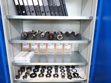 LIEBHERR - Zahnrad-Abwälzfräsmaschine - vertikal - 9