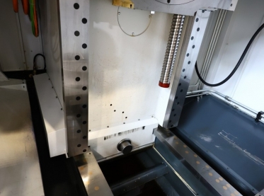 LIEBHERR - Zahnrad-Abwälzfräsmaschine - vertikal - 5