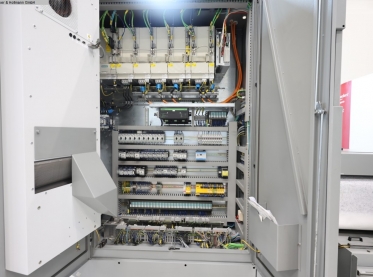 DECKEL - Bearbeitungszentrum - Universal - 8