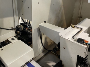 MONNIER & ZAHNER - Zahnrad-Abwälzfräsmaschine - horizontal - 6