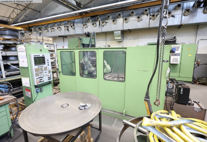 LIEBHERR - Zahnrad-Abwälzfräsmaschine - vertikal