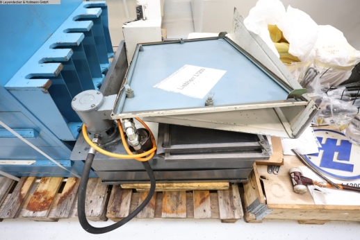 LIEBHERR - Zahnrad-Abwälzfräsmaschine - vertikal - 9