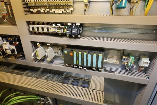 GLEASON-PFAUTER - Zahnrad-Abwälzfräsmaschine - vertikal - 9